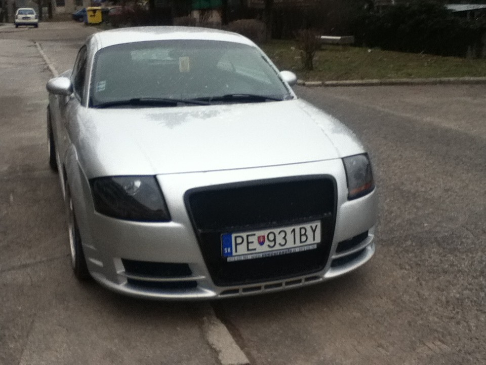 ab_img1_12396759_audi-tt-coupe-2000-audi-tt-coupe-1-8-t-quattro